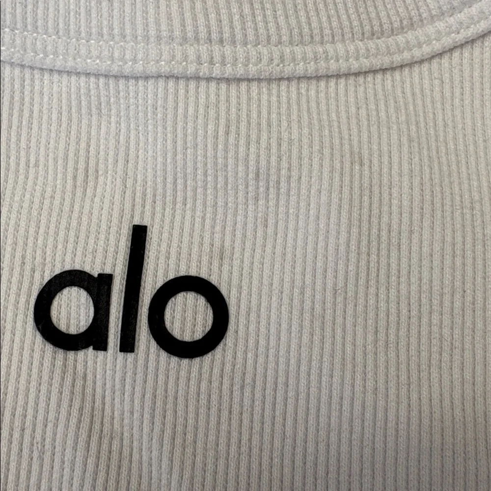 Alo Aspire Cropped Tank in White - Picture 4 of 4
